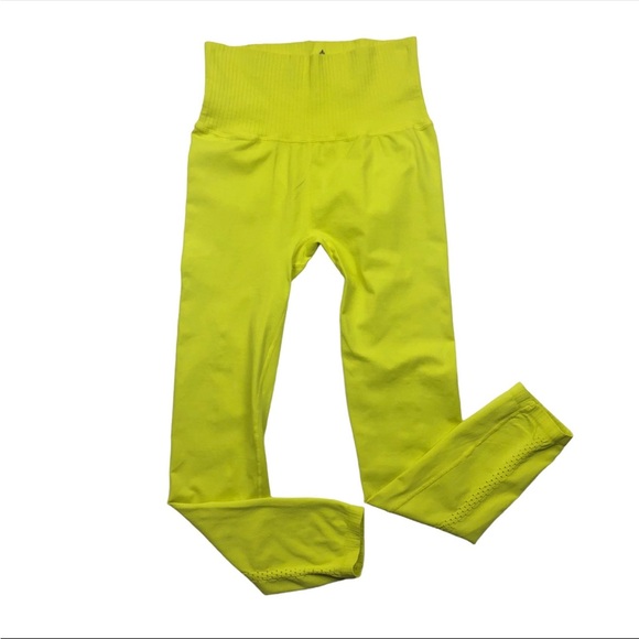 Free people fp movement good karma Neon Yellow/green Leggings and sports bra - Picture 2 of 10